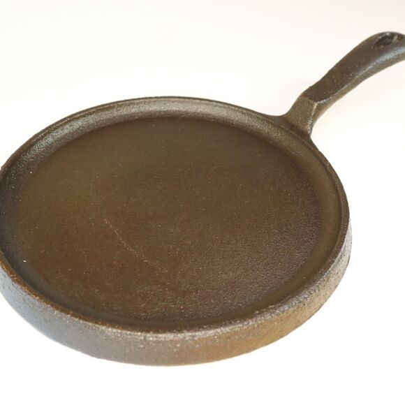 Tortillas Cast Iron Flat Skillet Frying Pan Small 7" - Picture 1 of 11